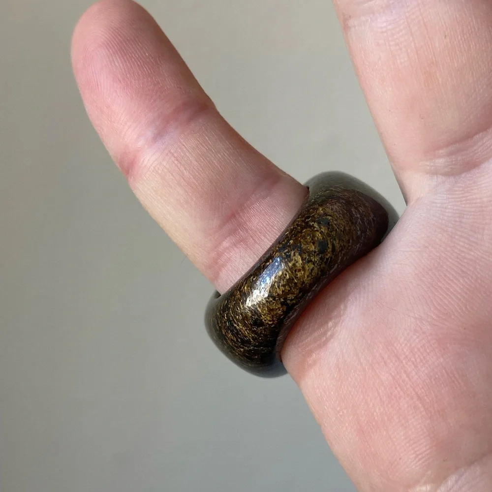 Gemstone ring, size 8
